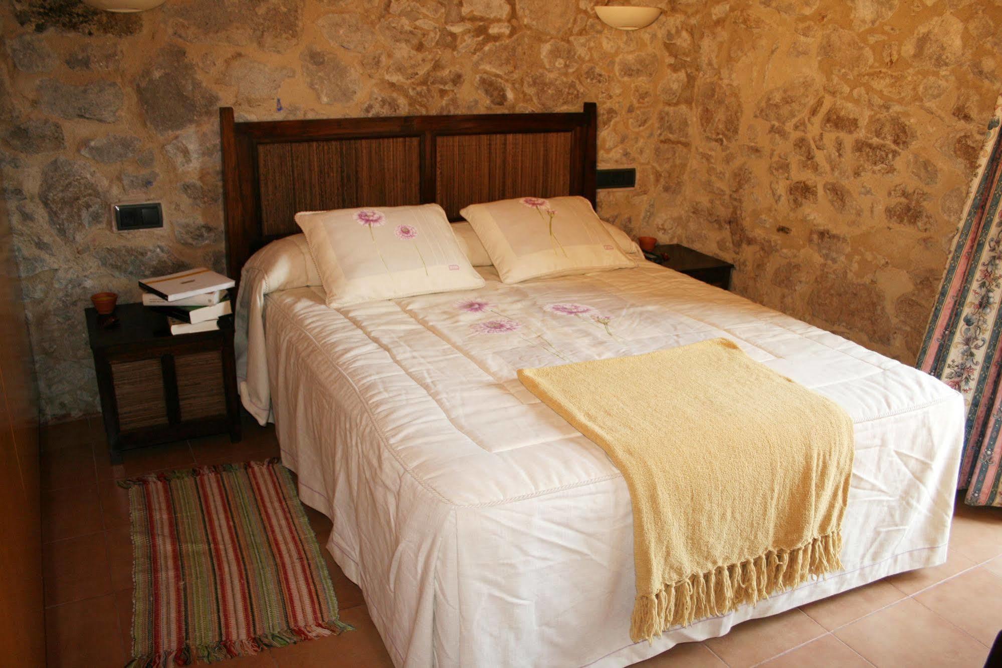 Mas Del Joncar Guest House Sant Pere Pescador Exterior photo